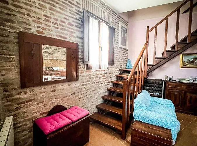 La Torretta, Casa Inaspettata